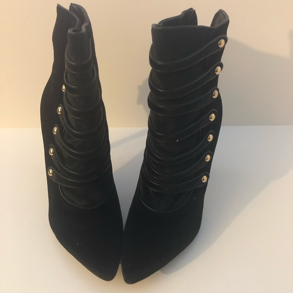 Guess Black Texture Boots Size 9